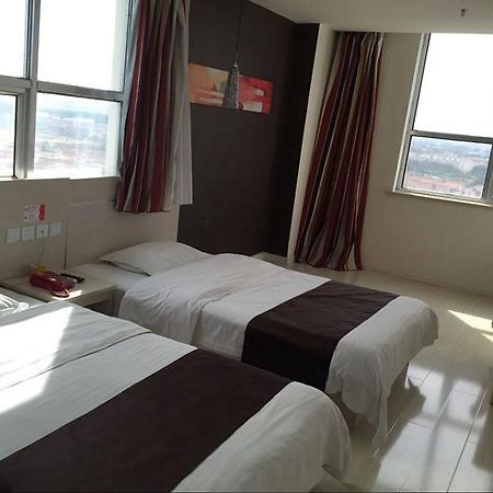 Thank Inn Chain Hotel Shandong Qingdao Laixi Nanjing Road ภายนอก รูปภาพ